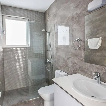 Olivine Pearl Ol24 * Protaras