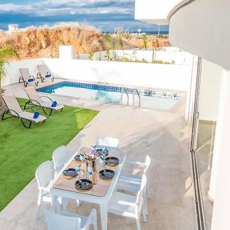 Olivine 24 Villa *